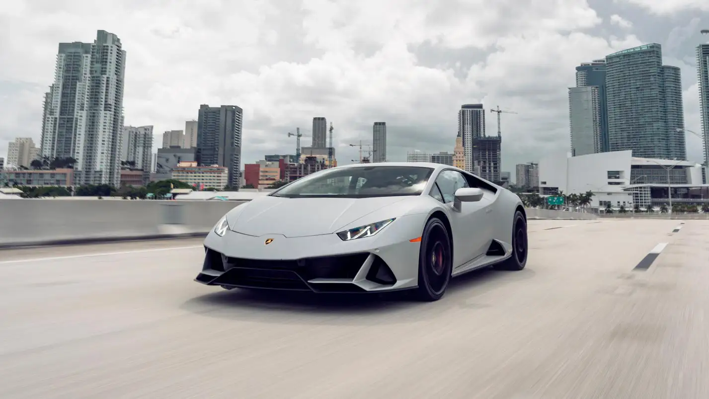 lamborghini-hurracan-evo-exotic-car-mph-club