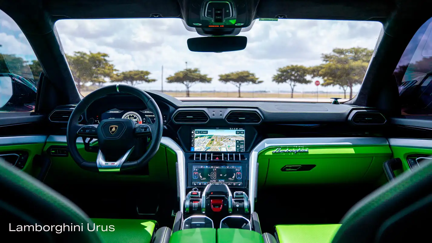 lamborghini-urus-rental-vs-mercedes-benz-g63-rental-mph-club-interior