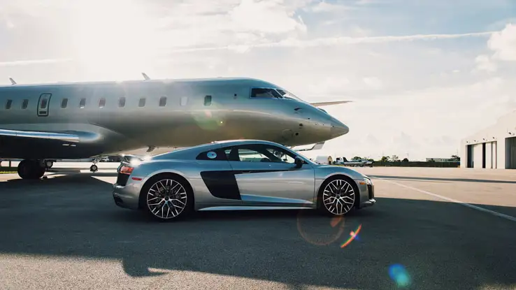 Audi R8 rental with jet mph club