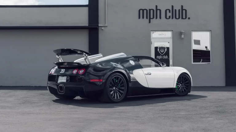 Bugatt Veyron roadster rental rear view mph club