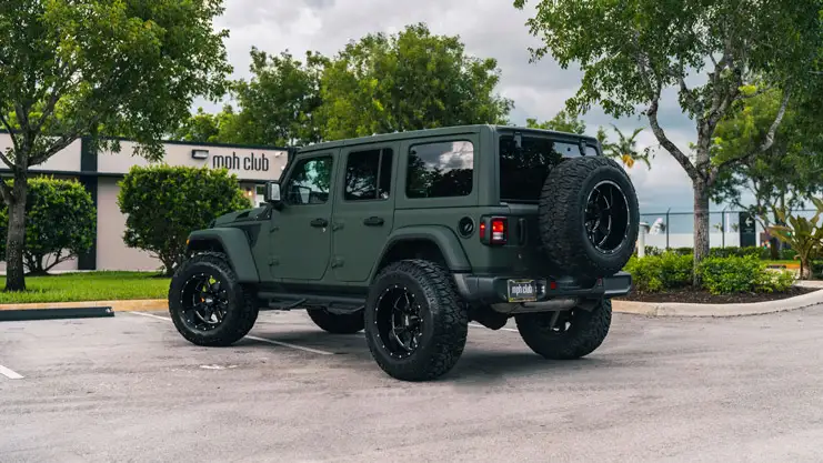 Jeep Wrangler rental rear side view mph club